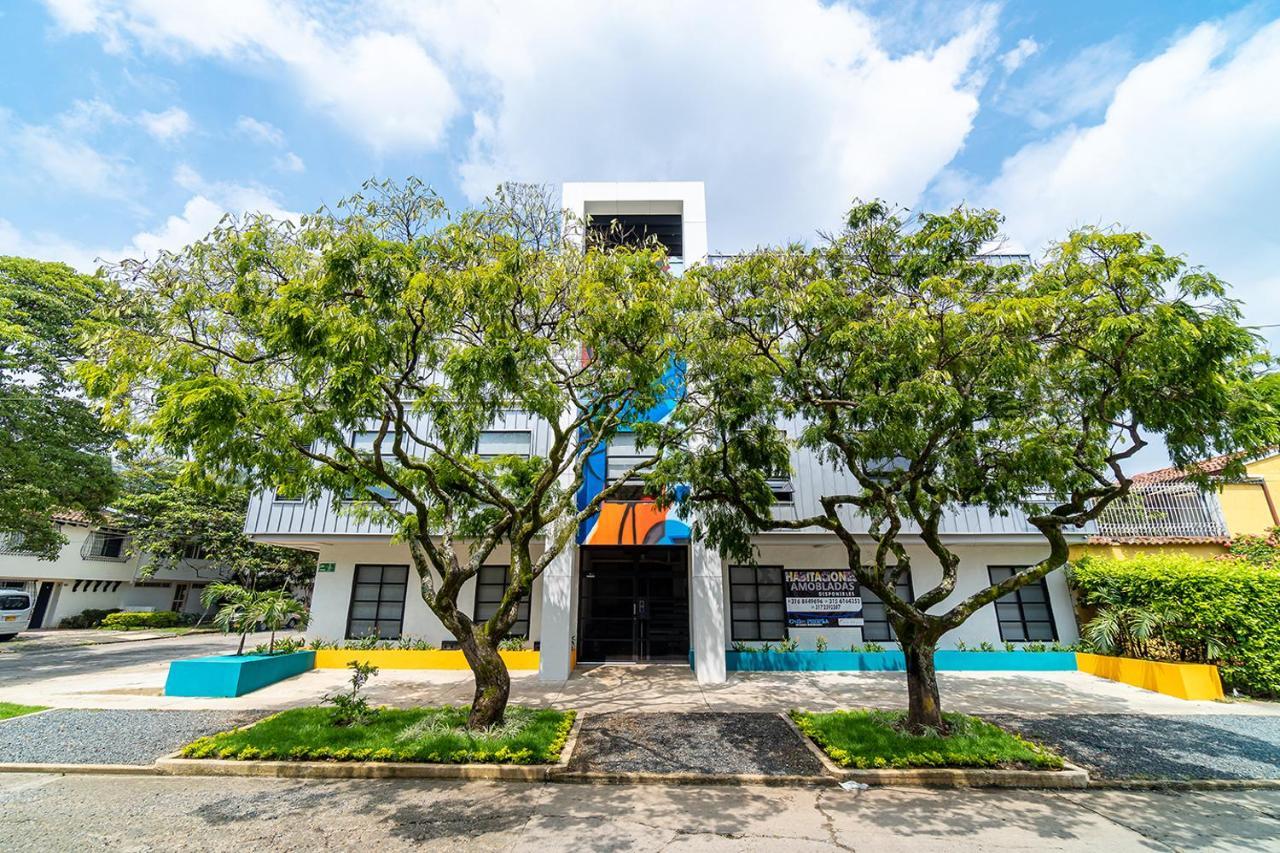 Ayenda Living Box Hotel Cali Exterior foto